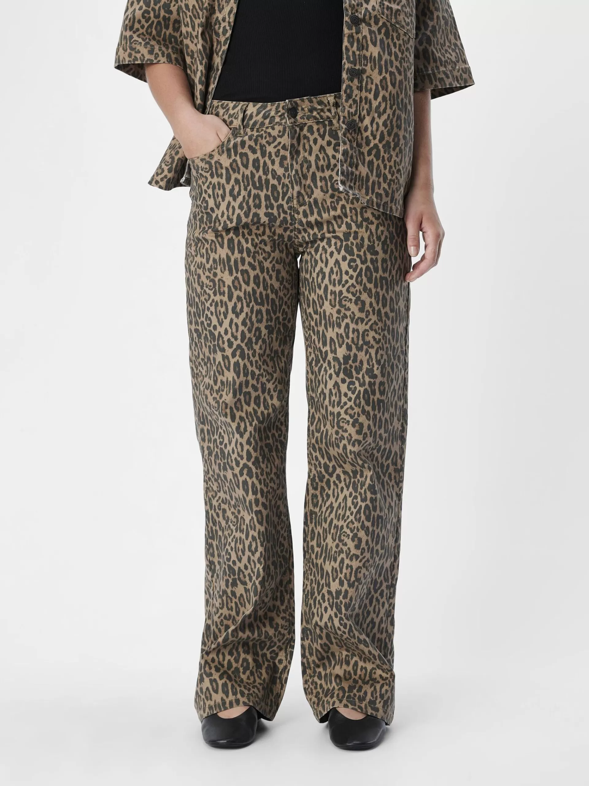 OBJECT LEOPARDMÖNSTRADE JEANS MED VIDA BEN*Kvinnor Jeans | Byxor